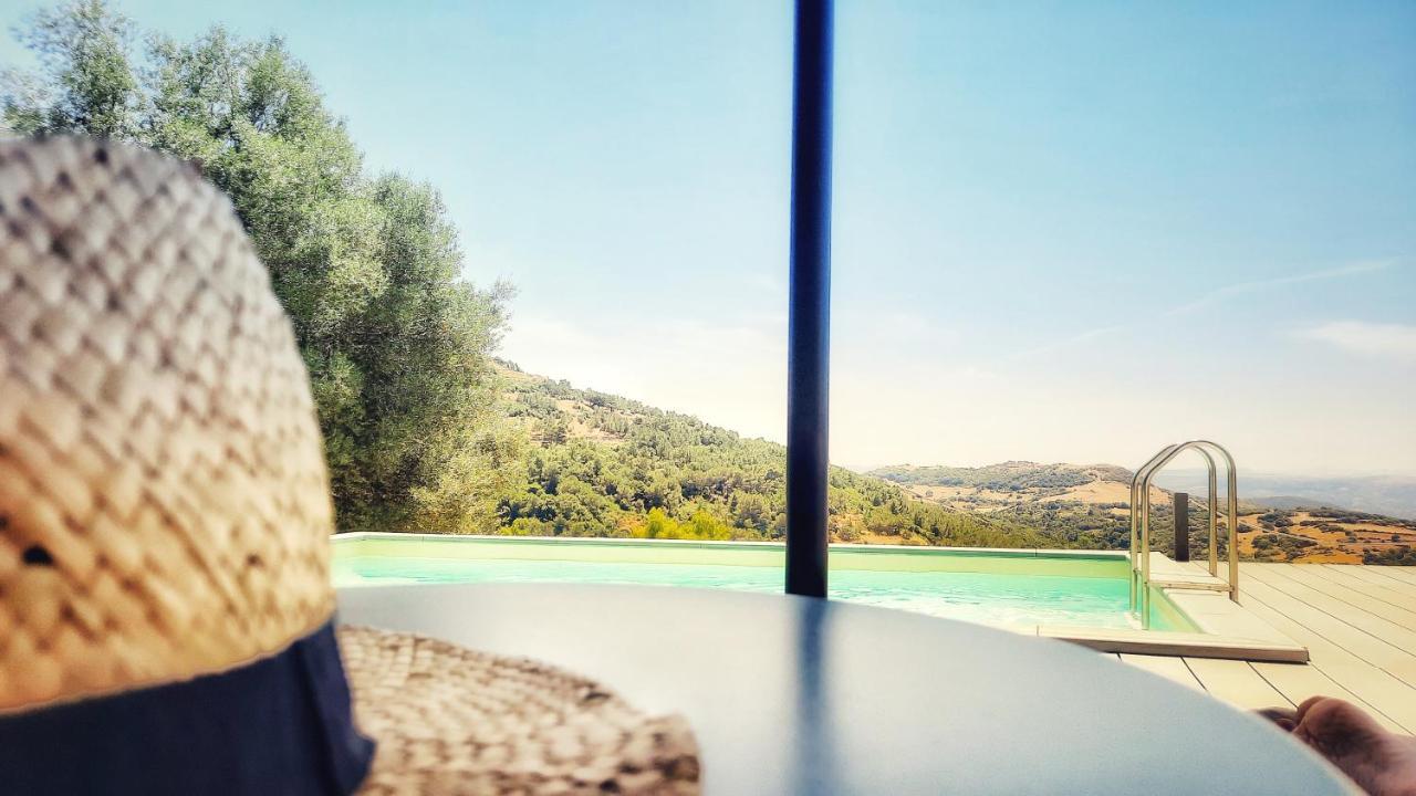Tuffudesu Experience (Adults Only) Bed & Breakfast Osilo Dış mekan fotoğraf