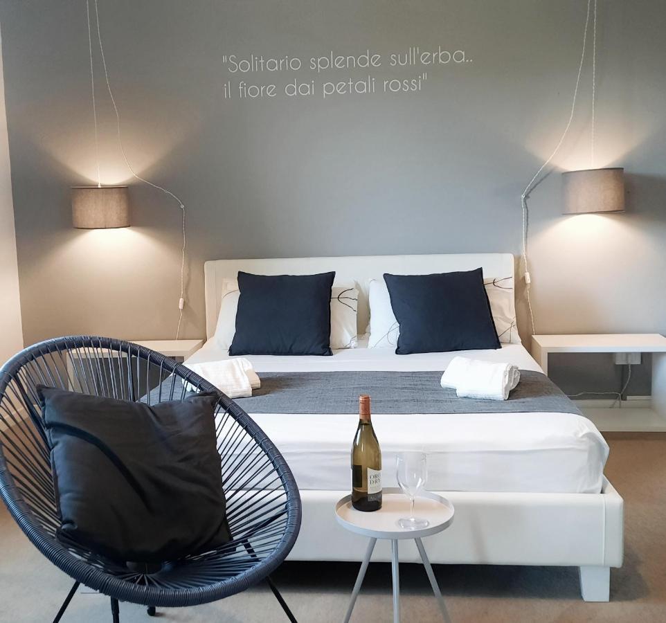 Tuffudesu Experience (Adults Only) Bed & Breakfast Osilo Dış mekan fotoğraf