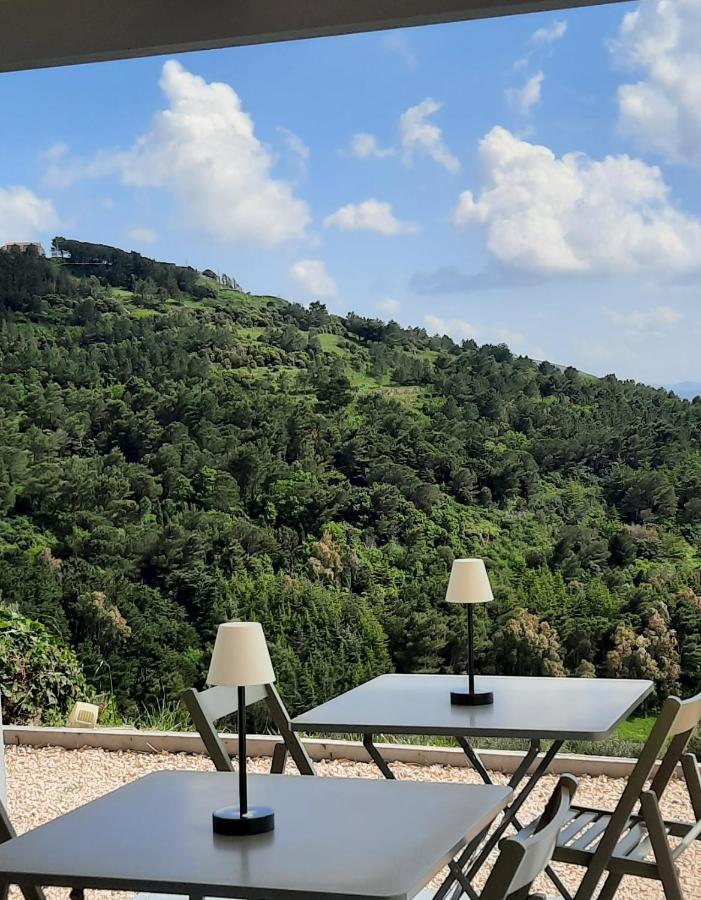 Tuffudesu Experience (Adults Only) Bed & Breakfast Osilo Dış mekan fotoğraf