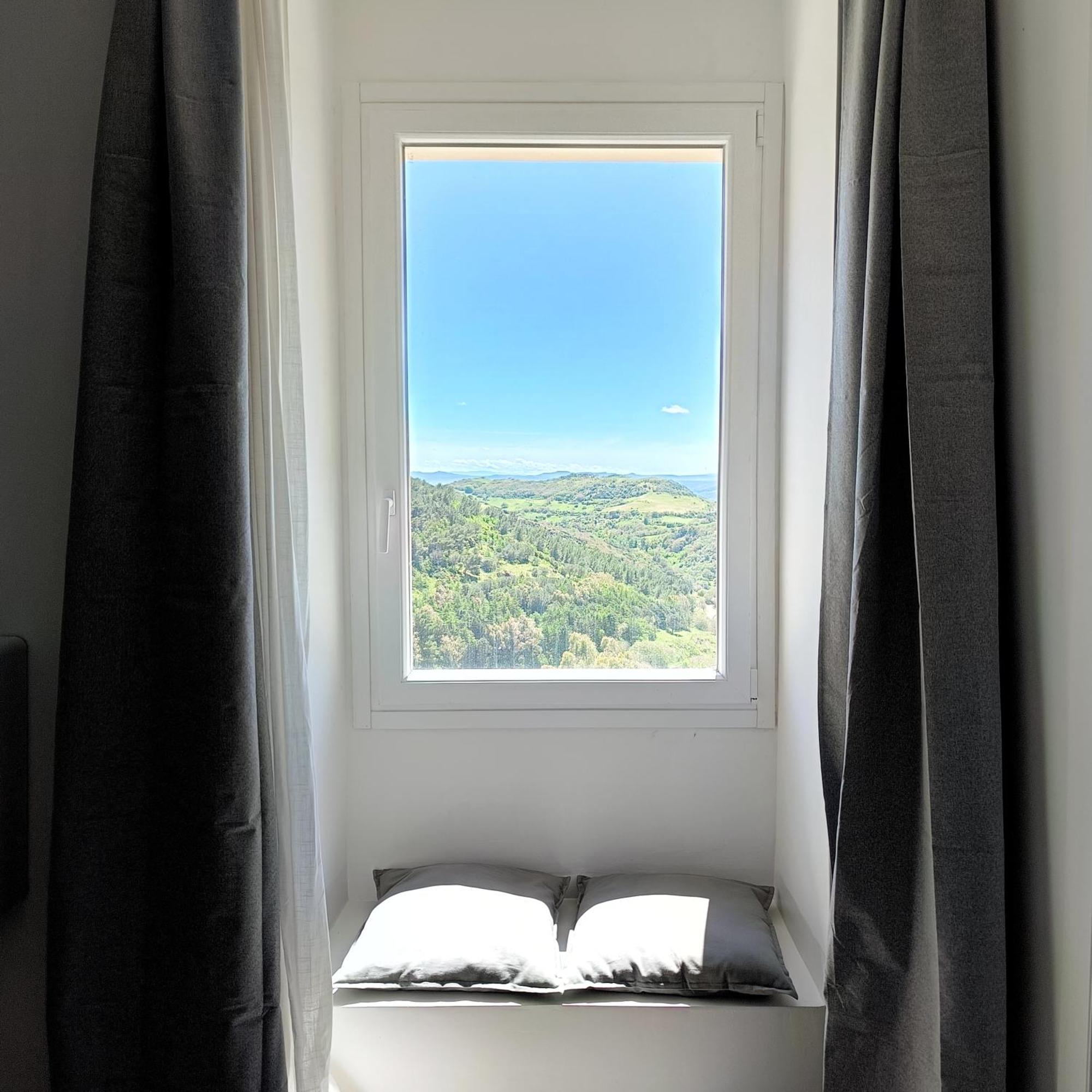Tuffudesu Experience (Adults Only) Bed & Breakfast Osilo Oda fotoğraf